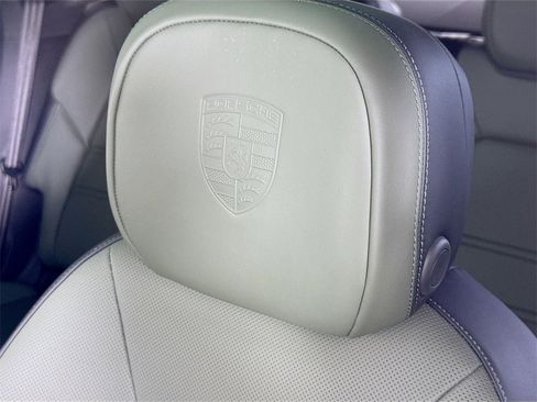 New 2026 Porsche Cayenne Coupe image 14