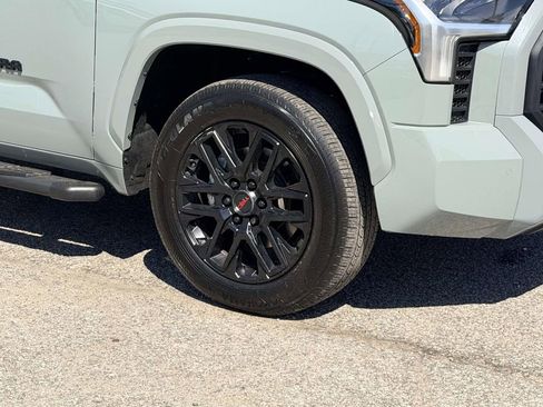 Used 2022 Toyota Tundra SR5 w/ TRD Sport Premium Package AWD/4WD image 26