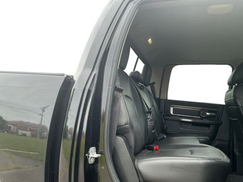 Used 2013 RAM 1500 Laramie AWD/4WD image 13