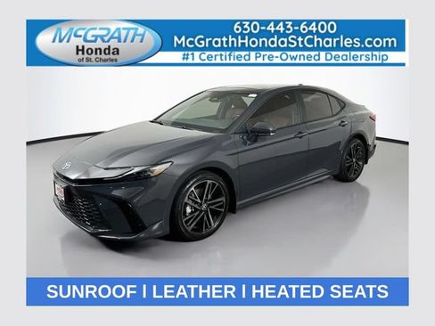 Used 2025 Toyota Camry XSE AWD/4WD image 1