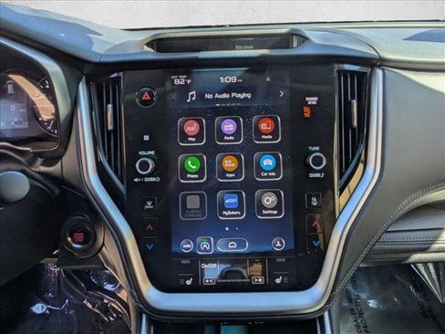 Used 2020 Subaru Outback Limited image 15