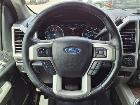 Used 2019 Ford F250 Lariat w/ Lariat Ultimate Package AWD/4WD image 33