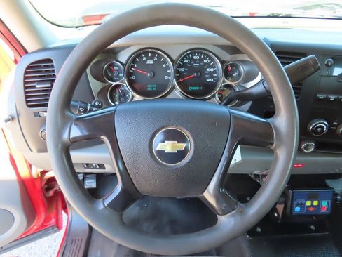 Used 2009 Chevrolet Silverado 3500 W/T RWD image 12