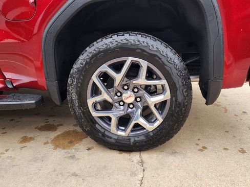 New 2026 GMC Sierra 1500 SLT image 52