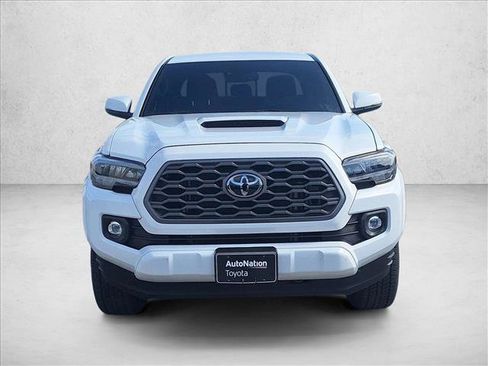 Used 2023 Toyota Tacoma TRD Sport RWD image 2