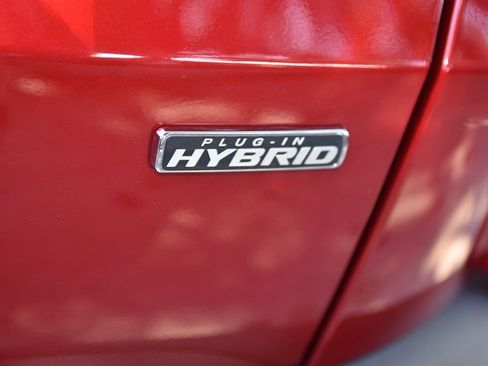 Used 2024 Ford Escape SE image 38