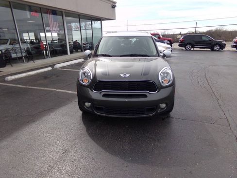 Used 2014 MINI Cooper Countryman S w/ Premium Package FWD image 2