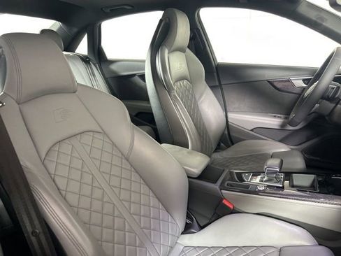 Used 2022 Audi S4 Premium Plus w/ Premium Plus Package image 13