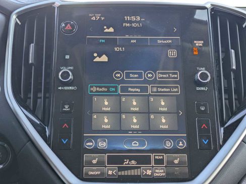 Used 2024 Subaru Ascent Premium w/ Convenience Package image 28