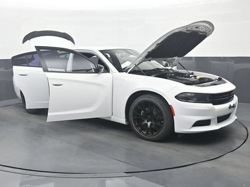 Used 2023 Dodge Charger SXT RWD image 34
