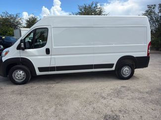 Used 2025 RAM ProMaster 2500 w/ Convenience Group FWD video 2