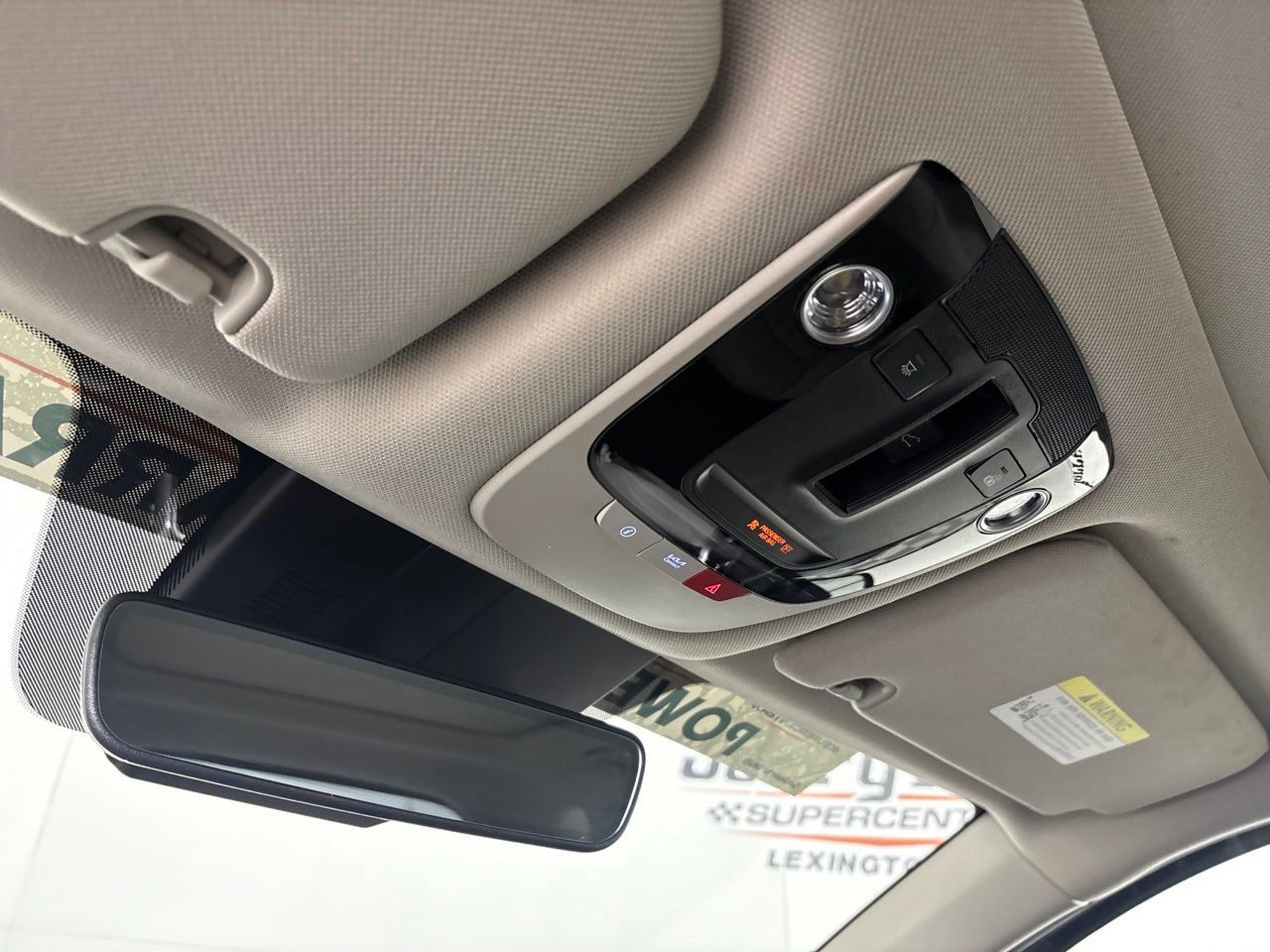 Used 2023 Kia Sorento SX AWD/4WD image 25
