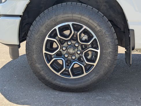 Used 2022 Ford F150 Lariat AWD/4WD image 49