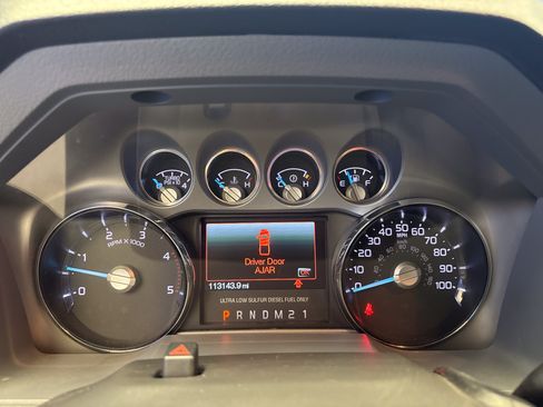 Used 2015 Ford F250 XLT w/ XLT Value Package RWD image 17