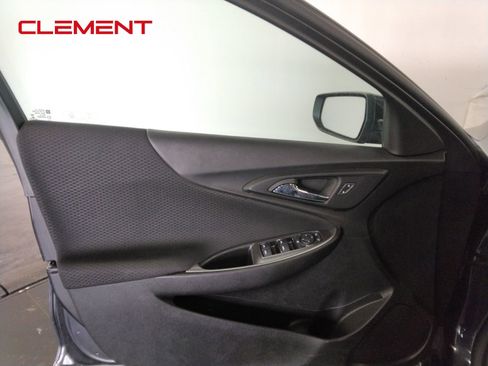 Used 2023 Chevrolet Malibu LT image 23