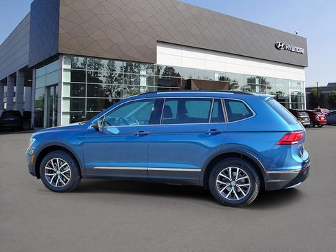 Used 2020 Volkswagen Tiguan SE FWD image 4