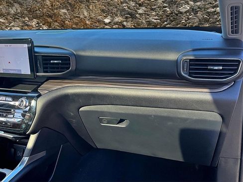 Used 2021 Ford Explorer Limited w/ Equipment Group 301A image 14