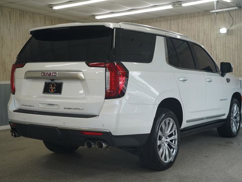 Used 2024 GMC Yukon Denali w/ Max Trailering Package AWD/4WD image 10