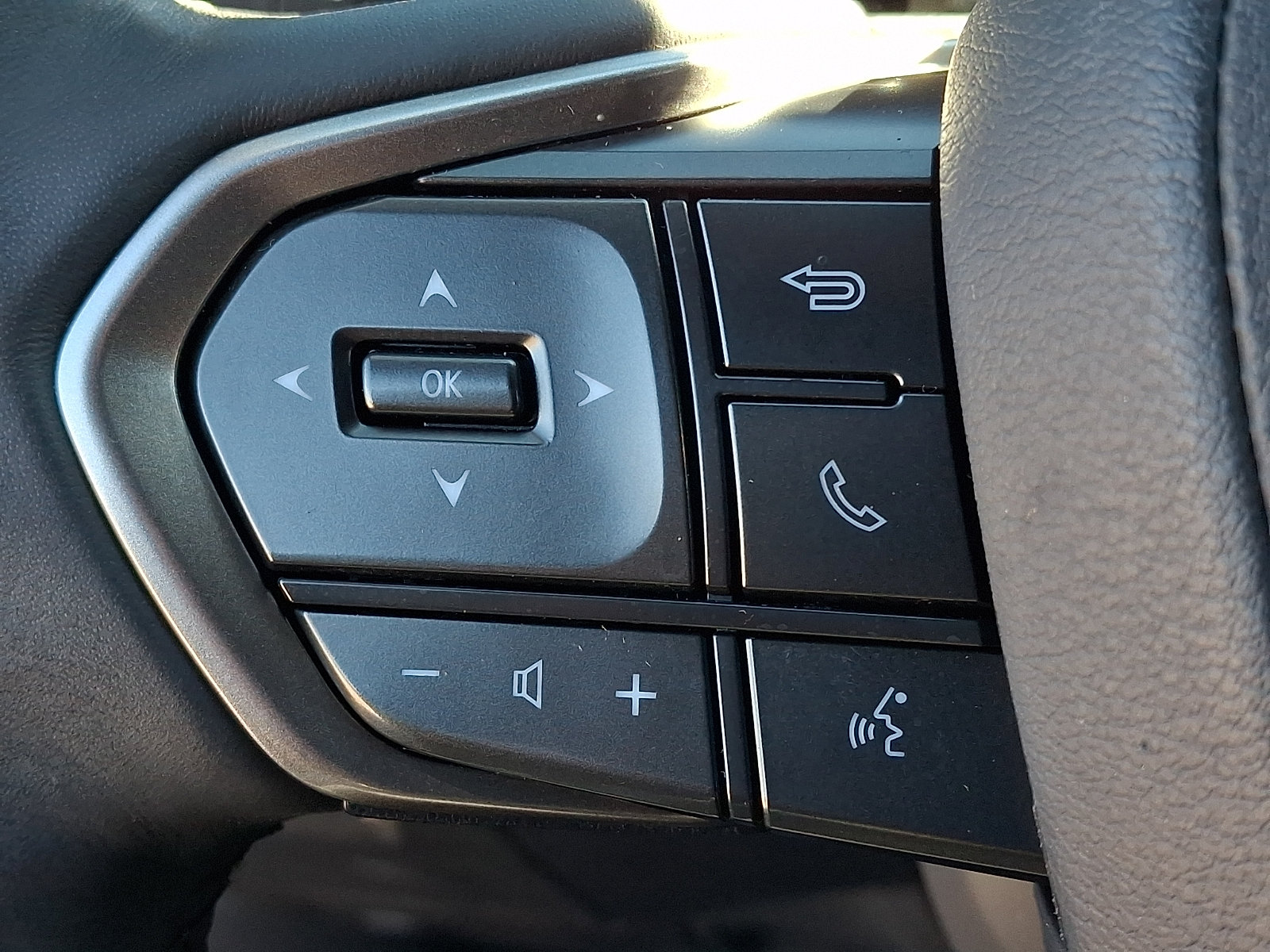 Certified 2025 Lexus RX 350 Premium AWD/4WD image 22