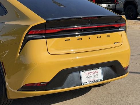 New 2026 Toyota Prius Nightshade image 6