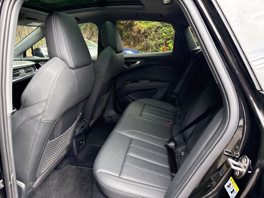Used 2023 Audi Q4 e-tron Premium Plus w/ Premium Plus AWD/4WD image 14