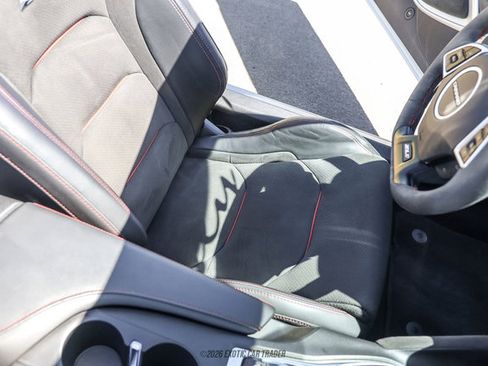 Used 2024 Chevrolet Camaro ZL1 RWD image 41