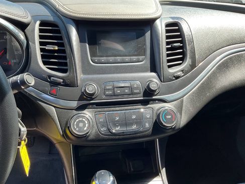 Used 2014 Chevrolet Impala LS FWD image 15