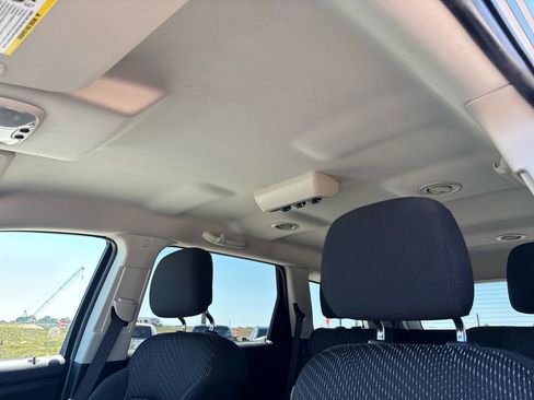 Used 2019 Dodge Journey SE w/ Blacktop Package FWD image 18