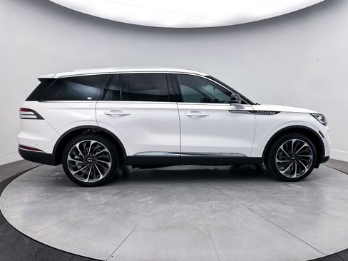 Used 2022 Lincoln Aviator Reserve w/ Equipment Group 201A AWD/4WD image 43