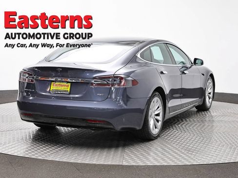 Used 2018 Tesla Model S 75D AWD/4WD image 5