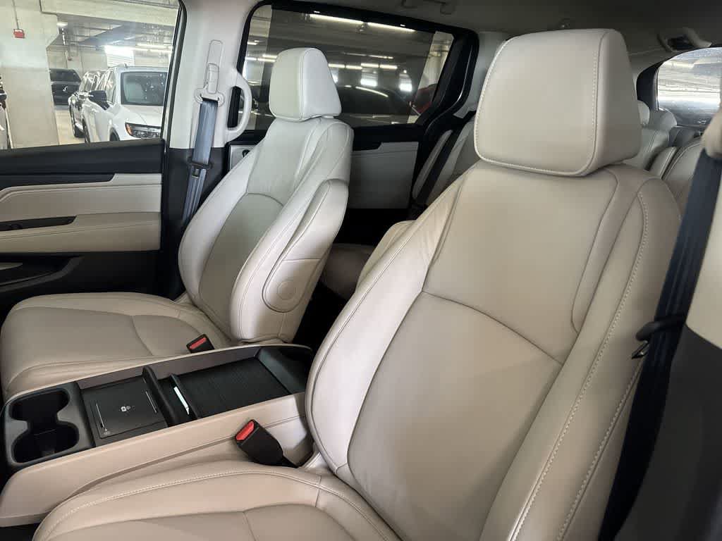 New 2026 Honda Odyssey EX-L image 13