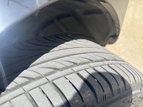 Used 2017 Dodge Challenger R/T w/ Quick Order Package 28P T/A image 13