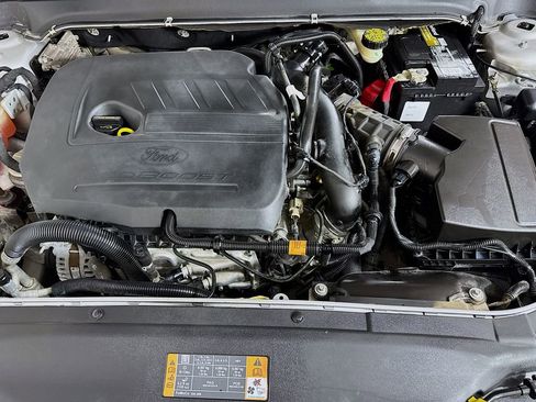 Used 2014 Ford Fusion SE image 35