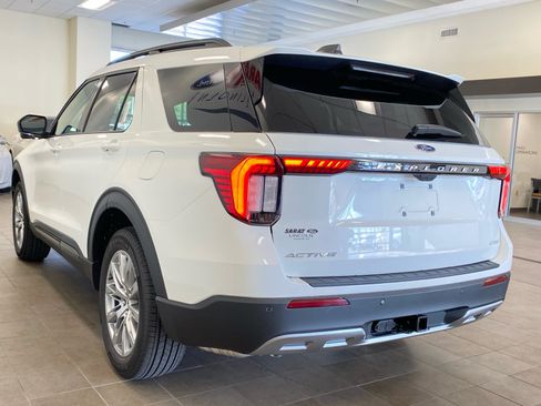 New 2026 Ford Explorer Active w/ Active Comfort Package AWD/4WD image 5