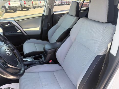 Used 2017 Toyota RAV4 XLE w/ Protection Package AWD/4WD image 19