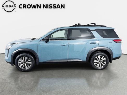 New 2026 Nissan Pathfinder SL image 8