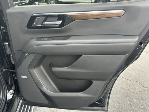 Certified 2025 Chevrolet Tahoe High Country image 19