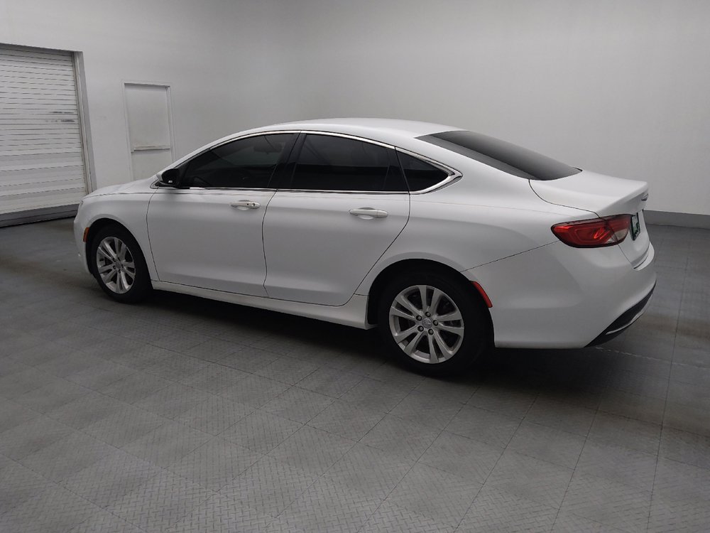 Used 2016 Chrysler 200 Limited FWD image 3