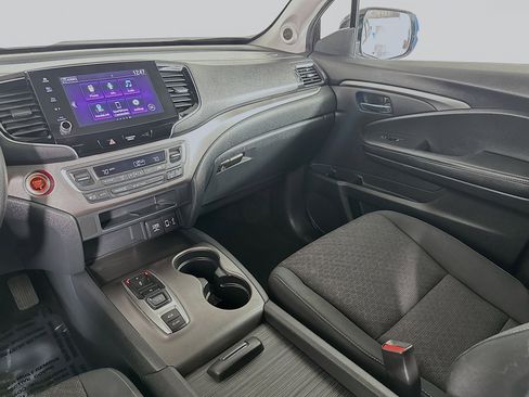 Certified 2023 Honda Ridgeline Sport image 21