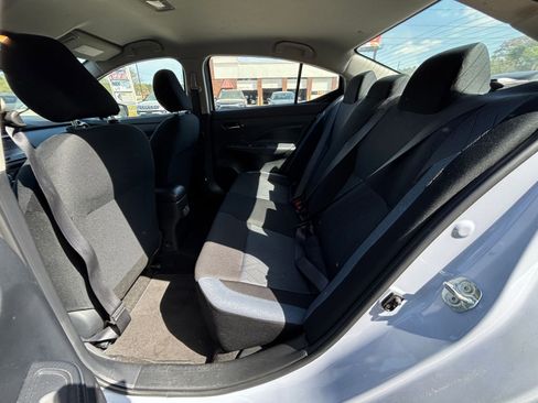 Used 2025 Nissan Versa SV image 30