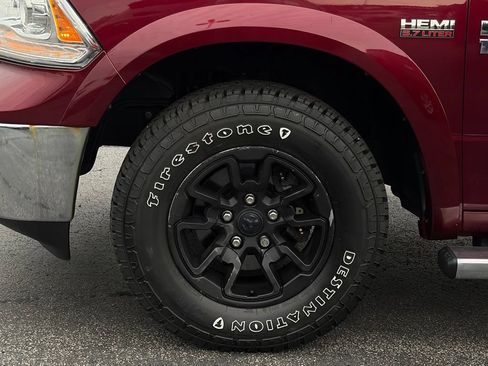 Used 2018 RAM 1500 Laramie w/ Convenience Group AWD/4WD image 12