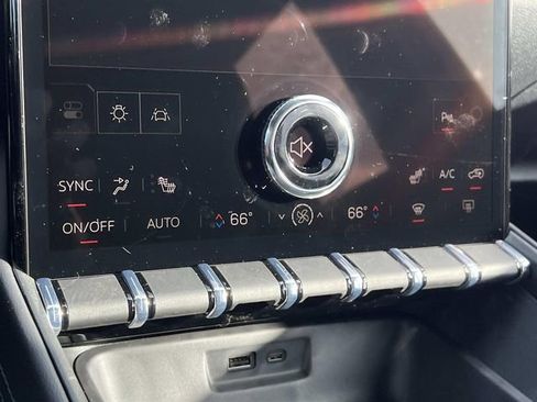 New 2026 GMC Terrain Elevation w/ Elevation Premium Package image 22