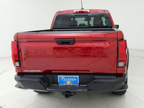 Certified 2024 Chevrolet Colorado Trail Boss w/ Advanced Trailering Package AWD/4WD image 6