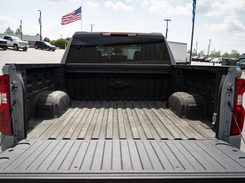Used 2024 Chevrolet Silverado 1500 Custom Trail Boss image 9