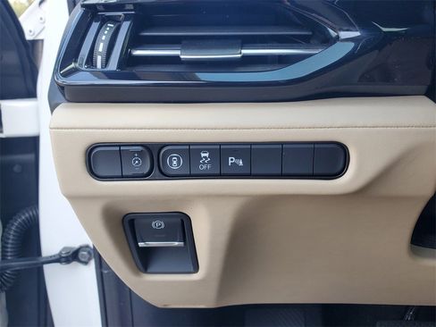 Used 2024 Acura MDX FWD w/ Technology Package image 24