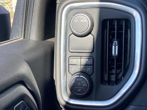 Used 2023 Chevrolet Silverado 2500 LT w/ Convenience Package image 13