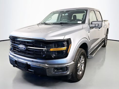 Used 2024 Ford F150 XLT image 4
