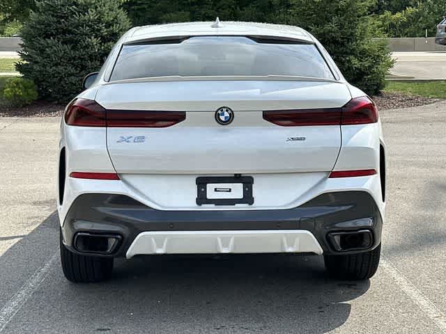 Used 2023 BMW X6 xDrive40i w/ Executive Package AWD/4WD image 4