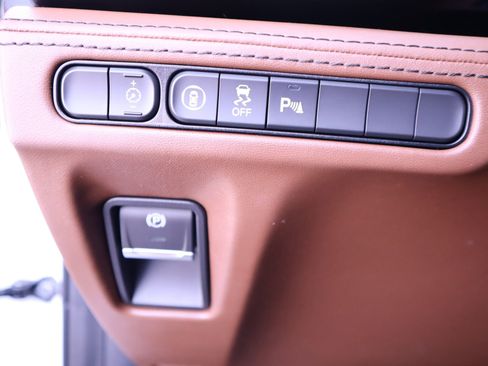 Used 2023 Acura MDX SH-AWD w/ Technology Package image 31