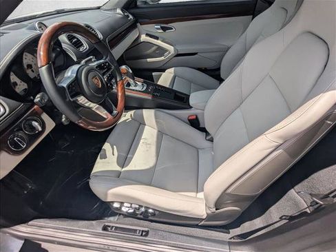 Used 2024 Porsche 718 Cayman S RWD image 15